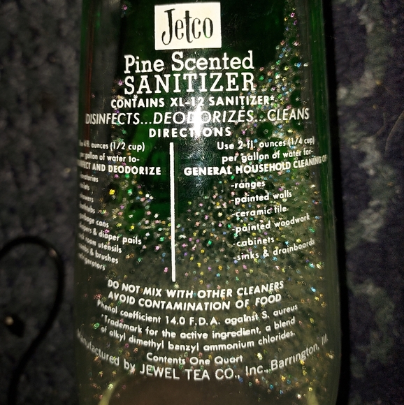 Vintage Bout ¼ Bottle Of Jetco {PINE SCENTED} Sanitizer - Picture 4 of 8